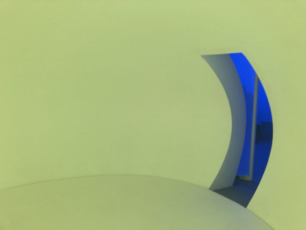 width=550