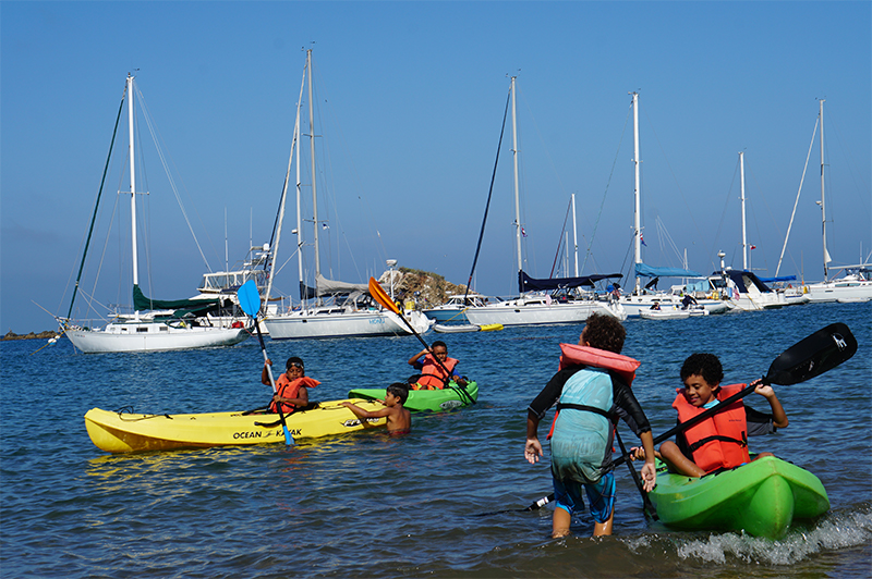 srcset=http://en-gd52mu8.edirectorycloud.com/custom/domain_1/image_files/uploads/2022/08/single-moms-planet-camping-kayaking-size.jpg width=800